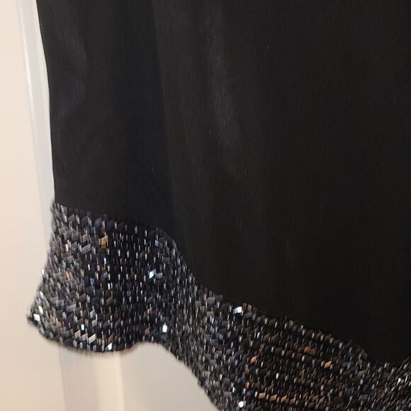 JK Ara New York Beaded Trim Tank - Picture 5 of 11